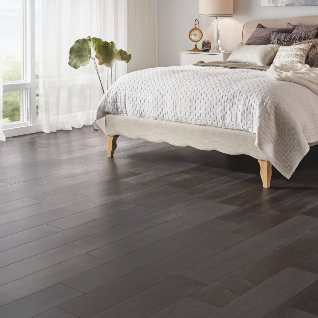Solid or Engineered Hardwood | Markville Carpet & Flooring