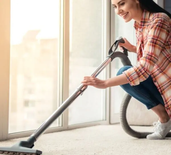 woman-cleaning-carpet-1 woman-cleaning-carpet | Markville Flooring